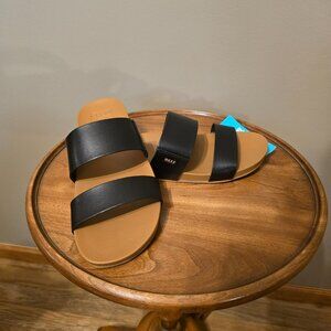 NWT, Women's Reef Sandals